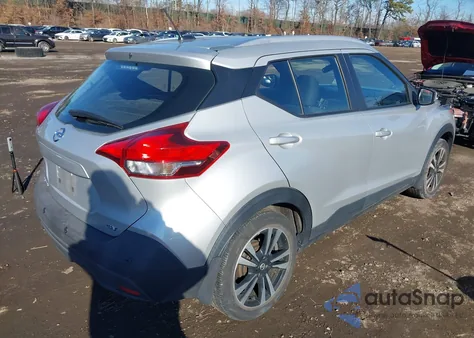 2020 Nissan Kicks Sv Xtronic Cvt from USA, damaged, VIN 3N1CP5CV5LL571135